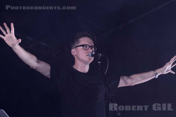 SON LUX - 2014-10-31 - PARIS - Grande Halle de La Villette - Ryan Lott